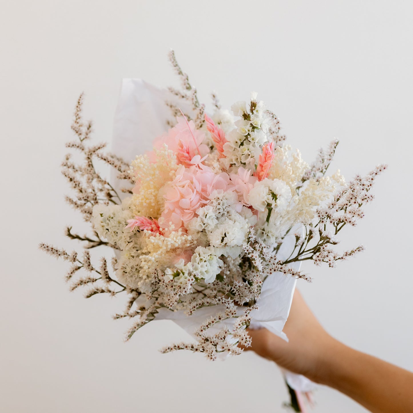 Bouquet of Flowers Pillar